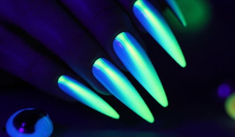 Give Aura Nails a Try